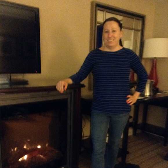 Meet your Posher, Sarah - Picture 1 of 1